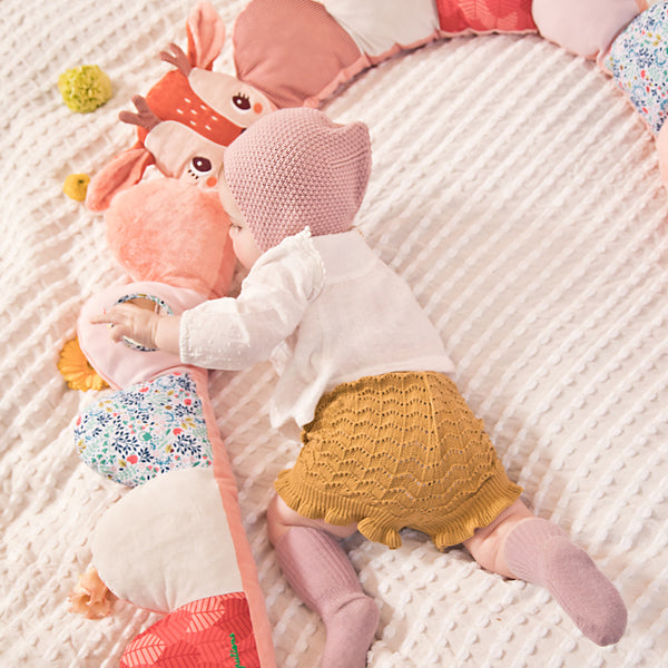 Stella rolt zich op - randbeschermer